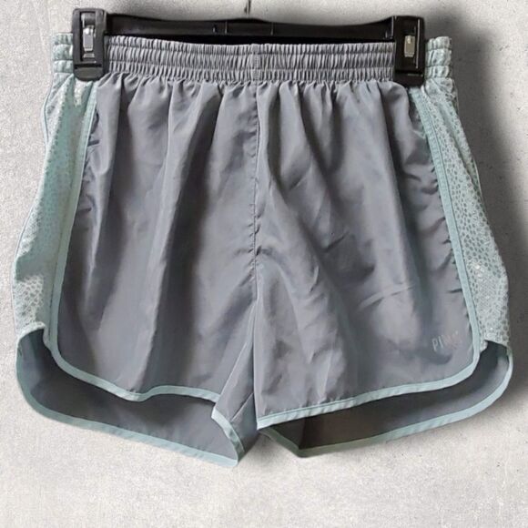 PINK VICTORIA'S SECRET 2-1 RUNNING SHORTS - Picture 1 of 5